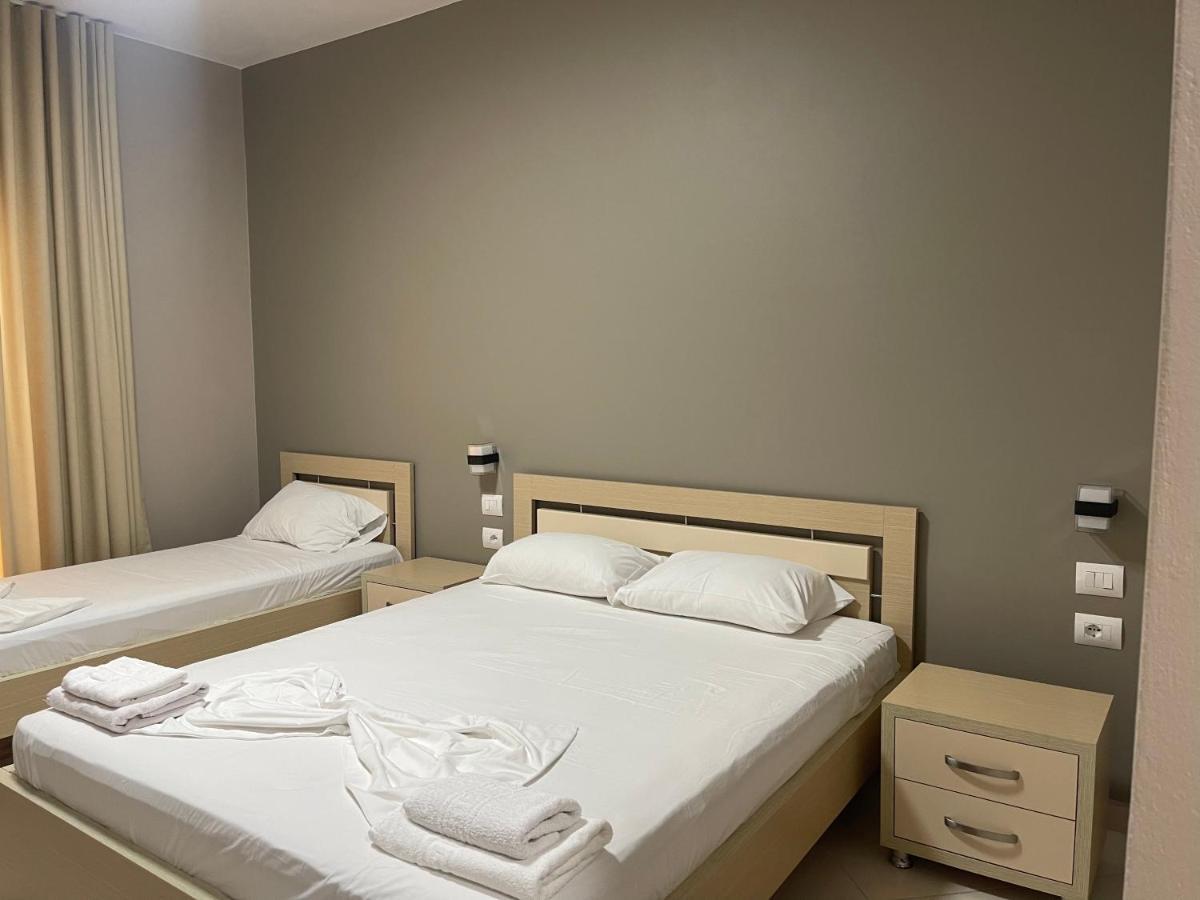Season Inn Dhërmi Dış mekan fotoğraf