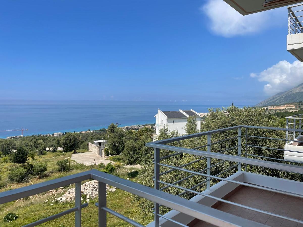 Season Inn Dhërmi Dış mekan fotoğraf