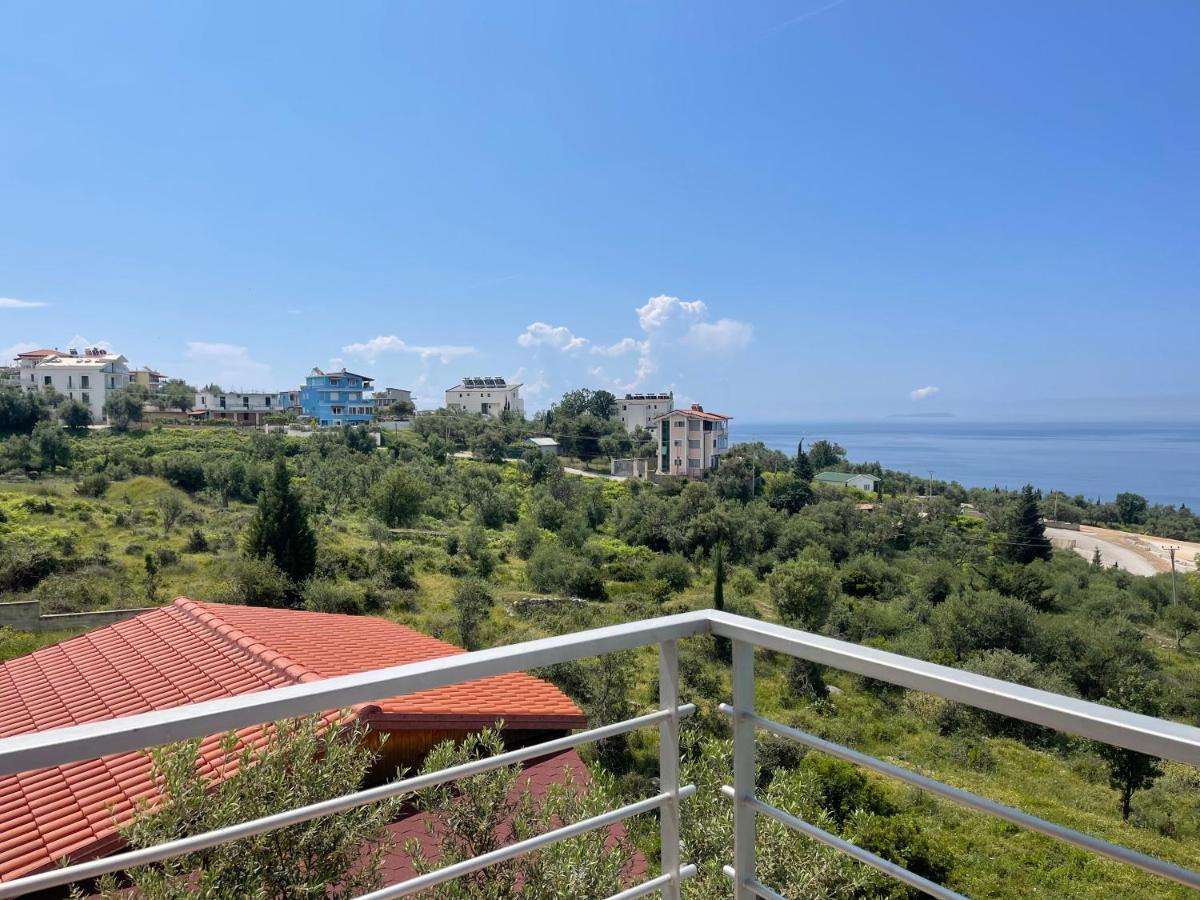 Season Inn Dhërmi Dış mekan fotoğraf