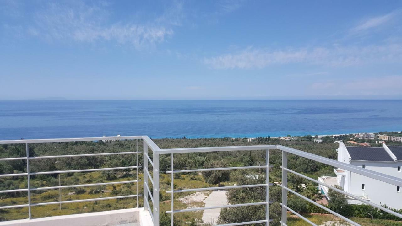 Season Inn Dhërmi Dış mekan fotoğraf