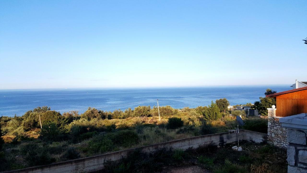 Season Inn Dhërmi Dış mekan fotoğraf